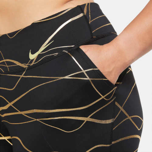 moderní dlouhé sportovní Nike legíny